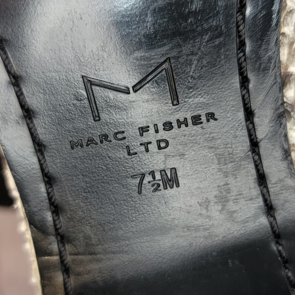 Marc Fisher MLYALE Women's Cream & Gray Snakeskin Leather Ankle Bootie Size 7.5M - Picture 11 of 12